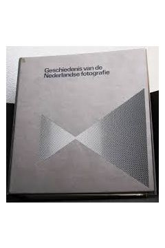Ingeborg Th. Leijerzapf, Mattie Boom FOTOLEXICON De geschiedenis van de Nederlandse fotografie 1484