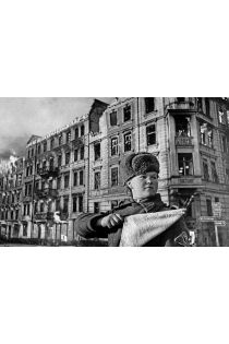Dmitri Baltermanz Dmitri Baltermanz. Mit 94 Bildern und einer Einführung von Wassili Peskow 2494