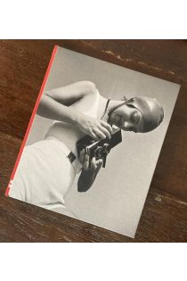 Eva Besnyö, Tineke de Ruiter Eva Besnyö 2724