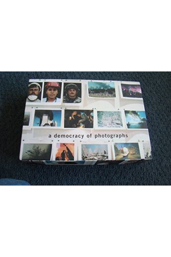 Gilles Peress, Charles H. Traub, Alice Rose George, Michael Shulan Here is New York: A Democracy of Photographs 2854