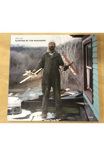 Alec Soth Sleeping by the Mississippi 2889