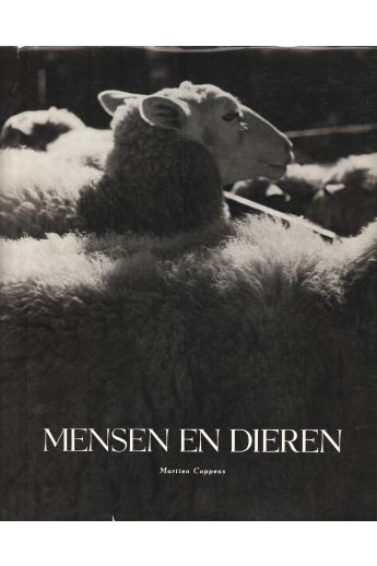 Martien Coppens Mensen en Dieren. Op de Bossche Veemarkt. 631