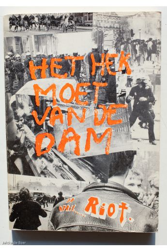 Jan Vonk Het hek moet van de Dam 879